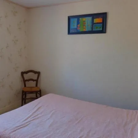 F2 Cosy, 4 Couchages, Centre-ville, Proche Cures, Balcon, Animaux Acceptes - Fr-1-703-102 Apartmán *